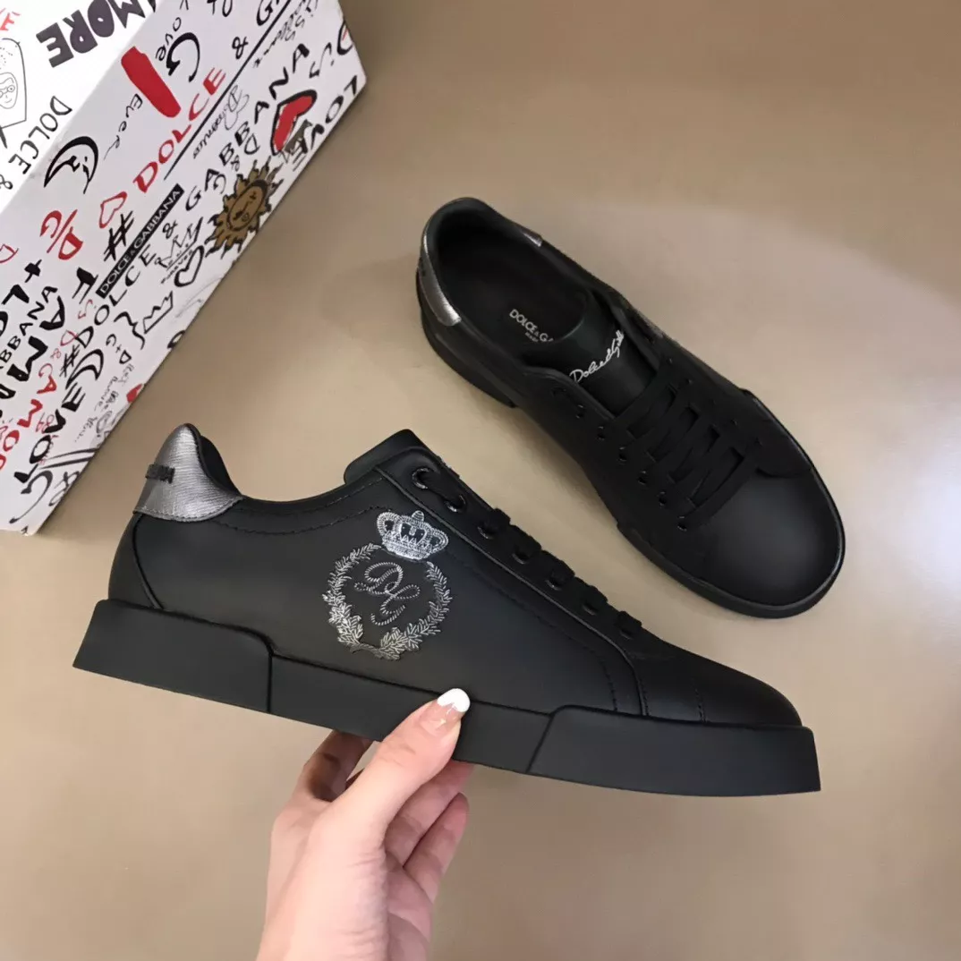 Dolce & Gabbana D&G Casual Shoes For Men Flexible 655