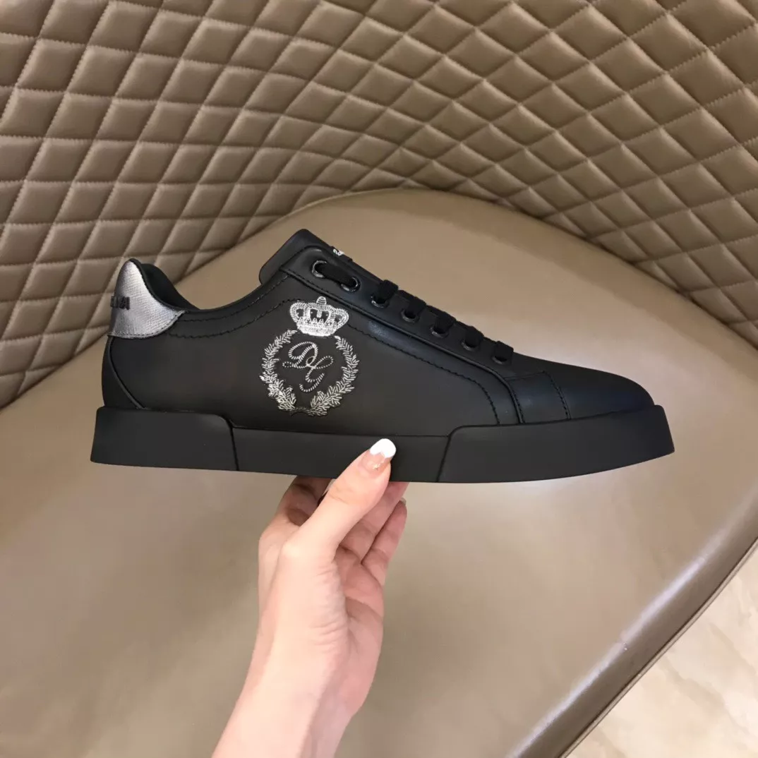 Dolce & Gabbana D&G Casual Shoes For Men Flexible 655