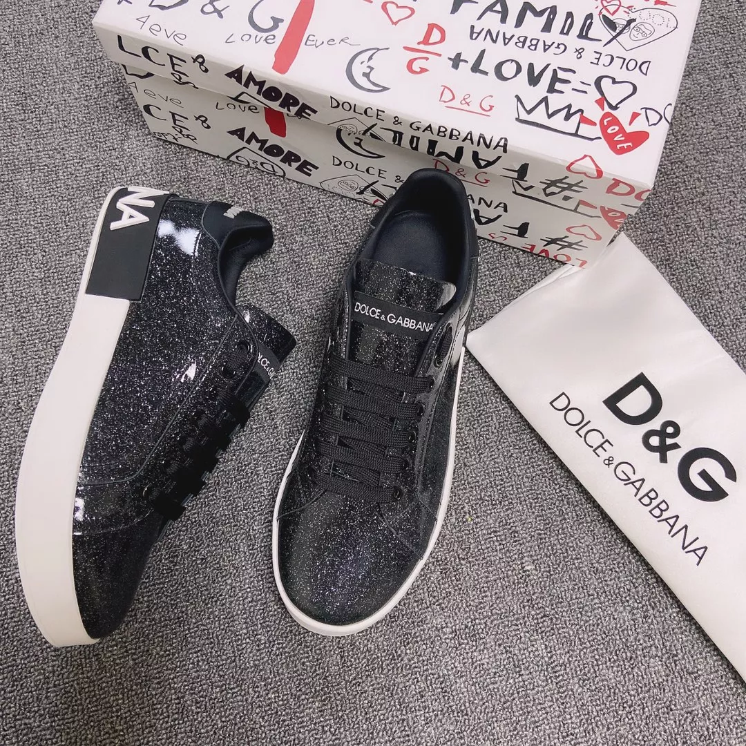 Dolce & Gabbana D&G Casual Shoes For Men Minimalist 5099