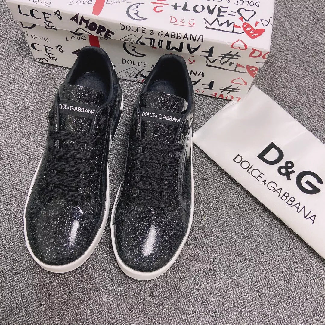 Dolce & Gabbana D&G Casual Shoes For Men Minimalist 5099