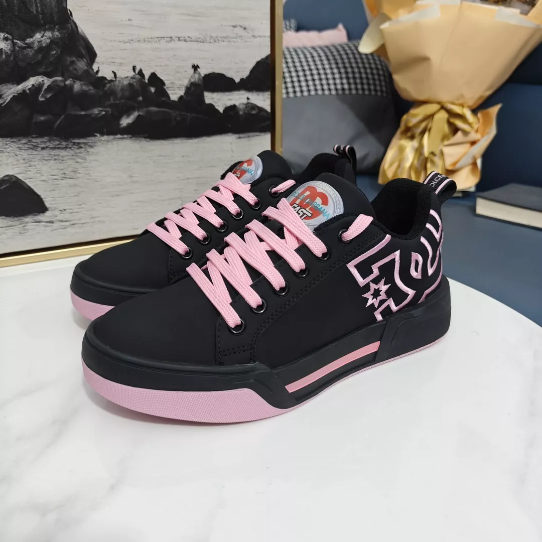 Dolce & Gabbana D&G Casual Shoes For Women Bold 4673