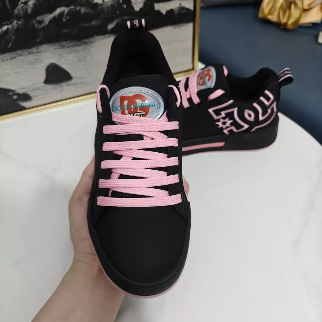 Dolce & Gabbana D&G Casual Shoes For Women Bold 4673