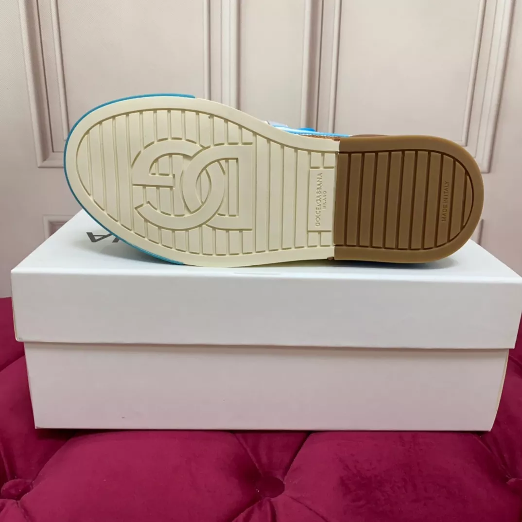 Dolce & Gabbana D&G Casual Shoes For Women Bright 729
