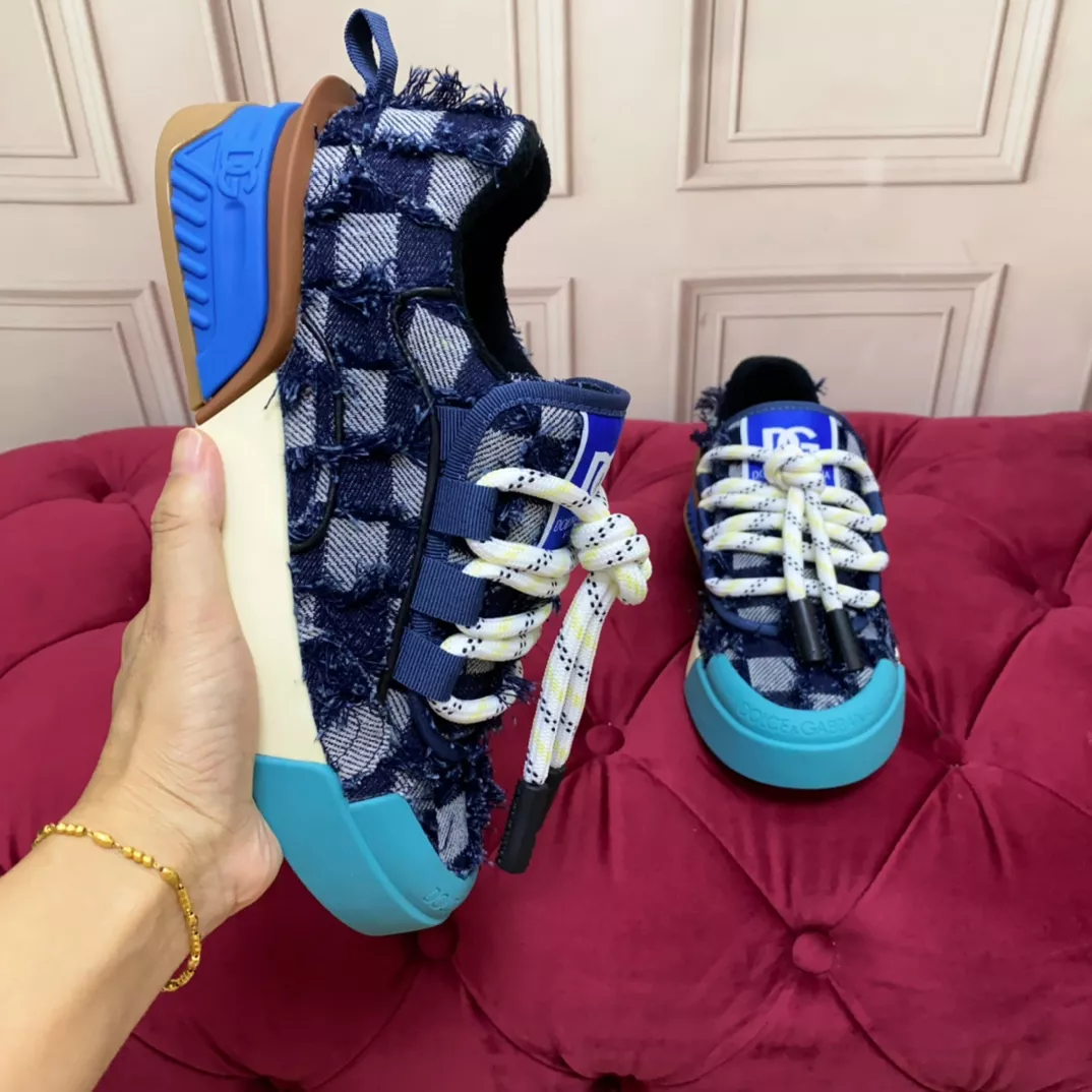 Dolce & Gabbana D&G Casual Shoes For Women EyeCatching 8032