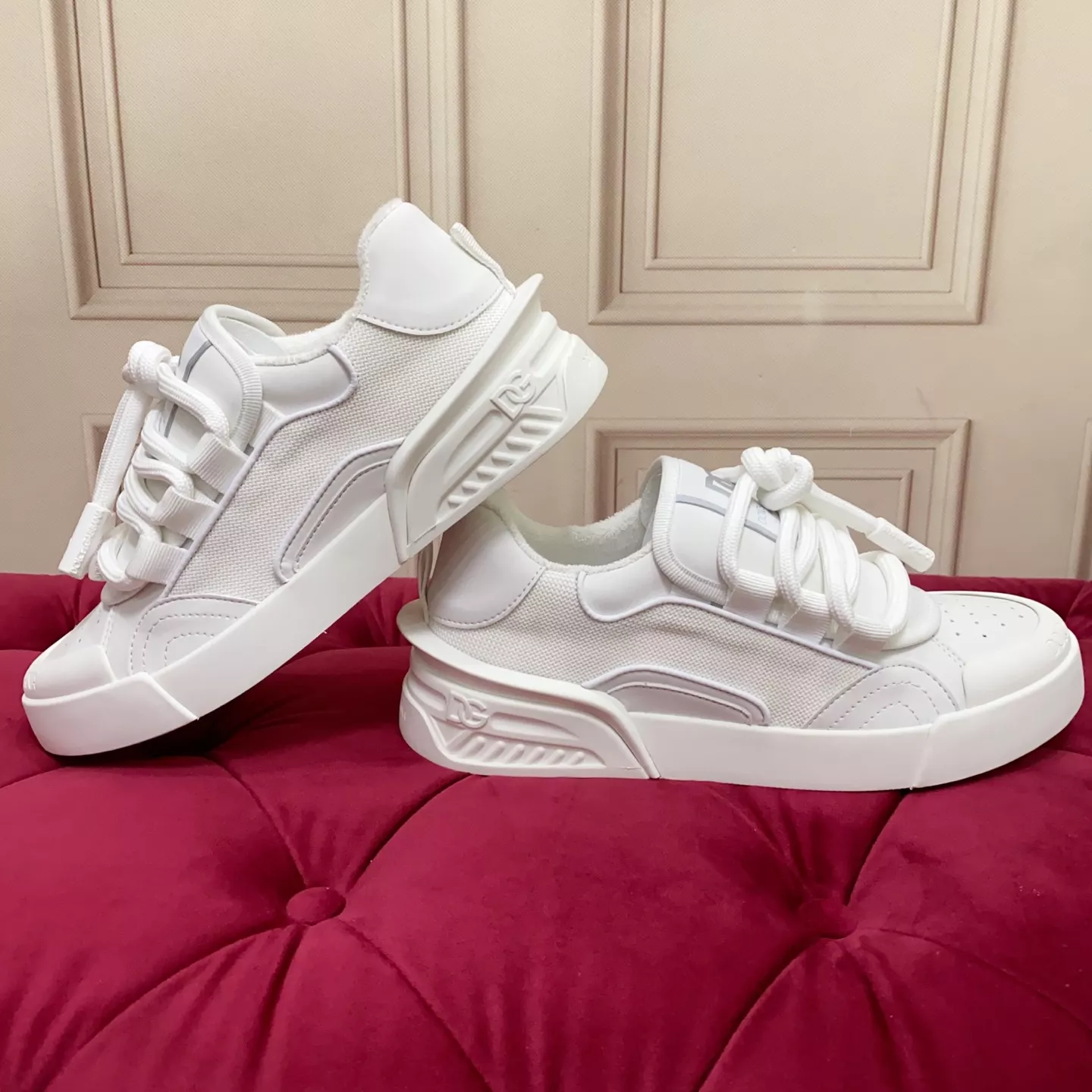Dolce & Gabbana D&G Casual Shoes For Women Functional 5208