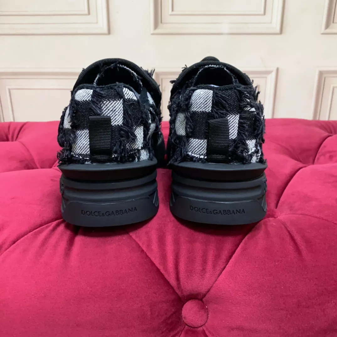 Dolce & Gabbana D&G Casual Shoes For Women Reliable 8860