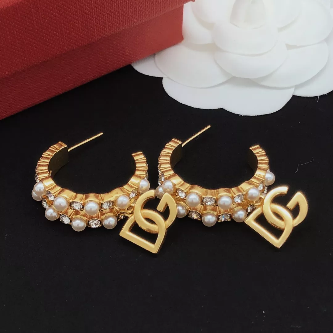 Dolce & Gabbana D&G Earrings For Women Fashionable 7150