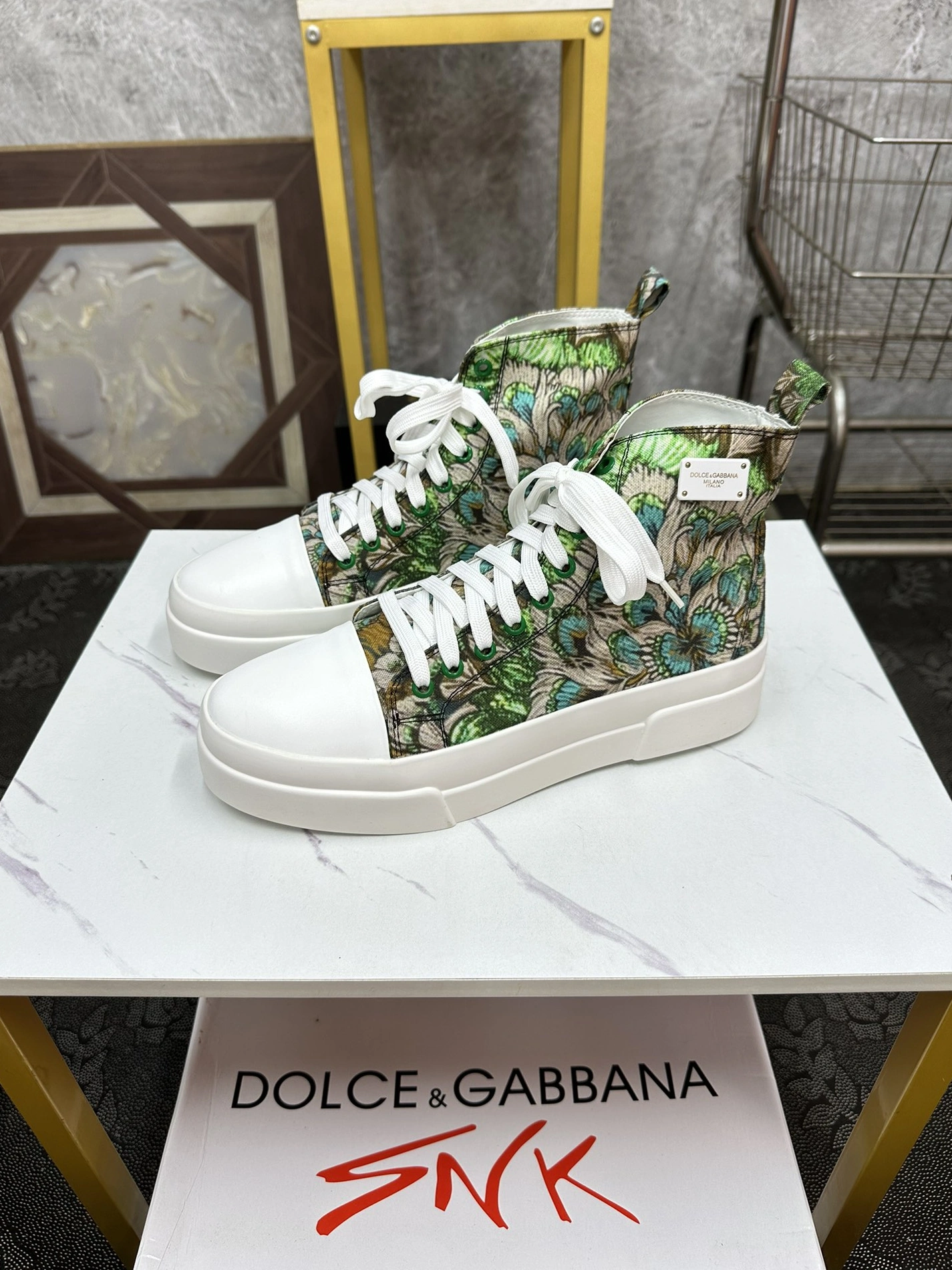 Dolce & Gabbana D&G High Top Shoes For Men EyeCatching 9557