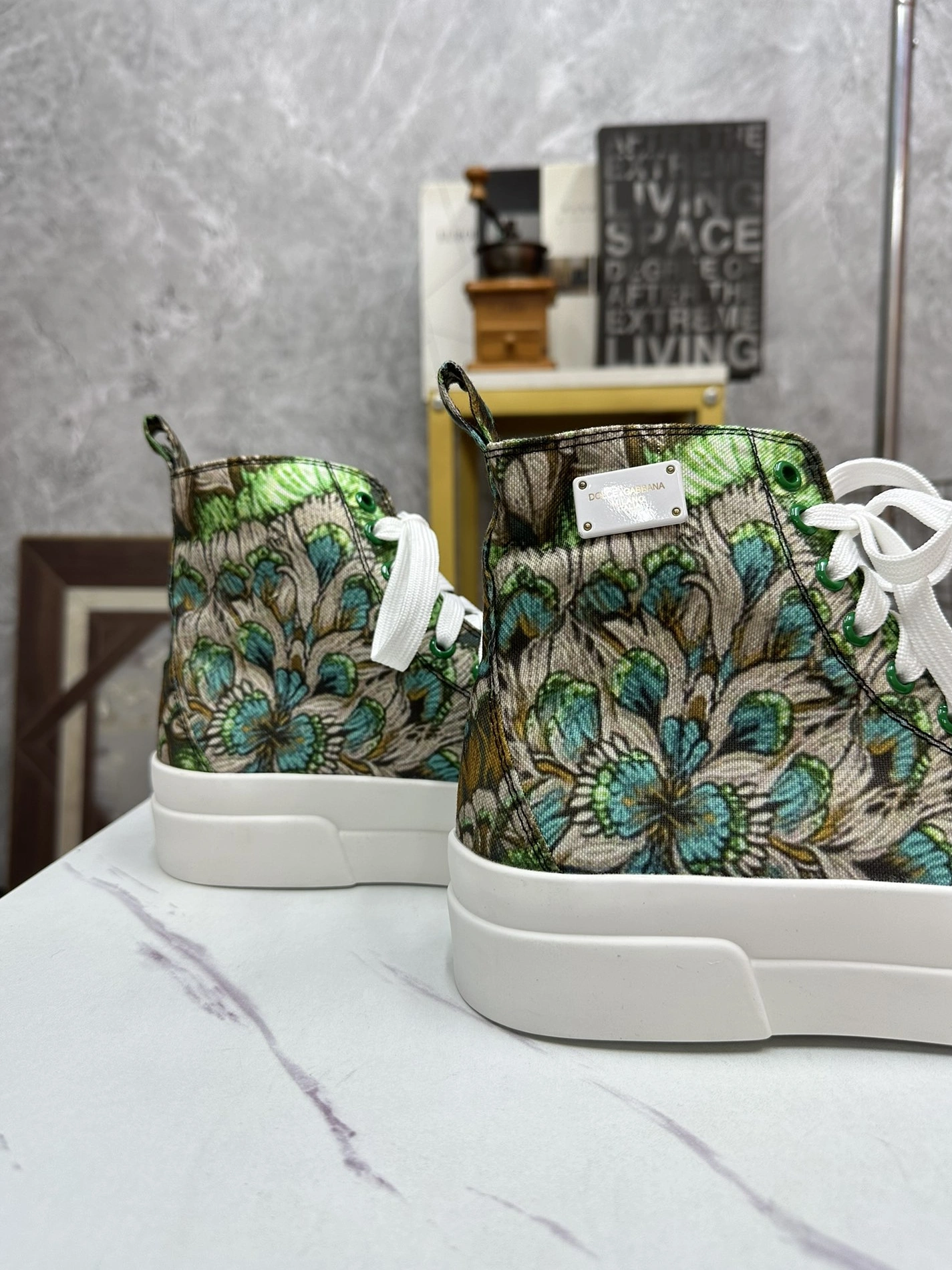Dolce & Gabbana D&G High Top Shoes For Men EyeCatching 9557
