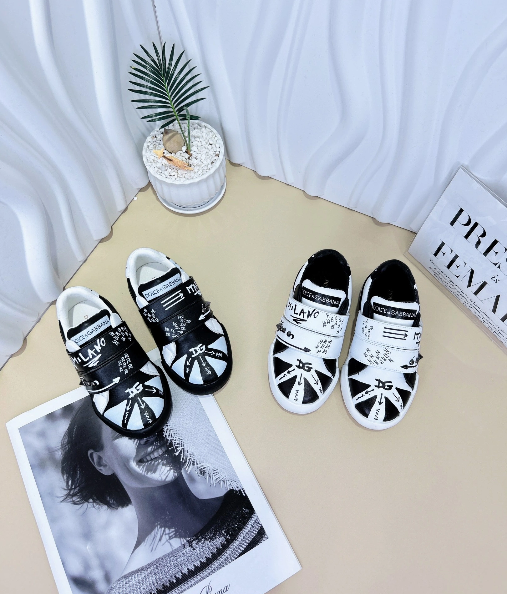Dolce & Gabbana D&G Kids' Shoes For Kids EyeCatching 6807