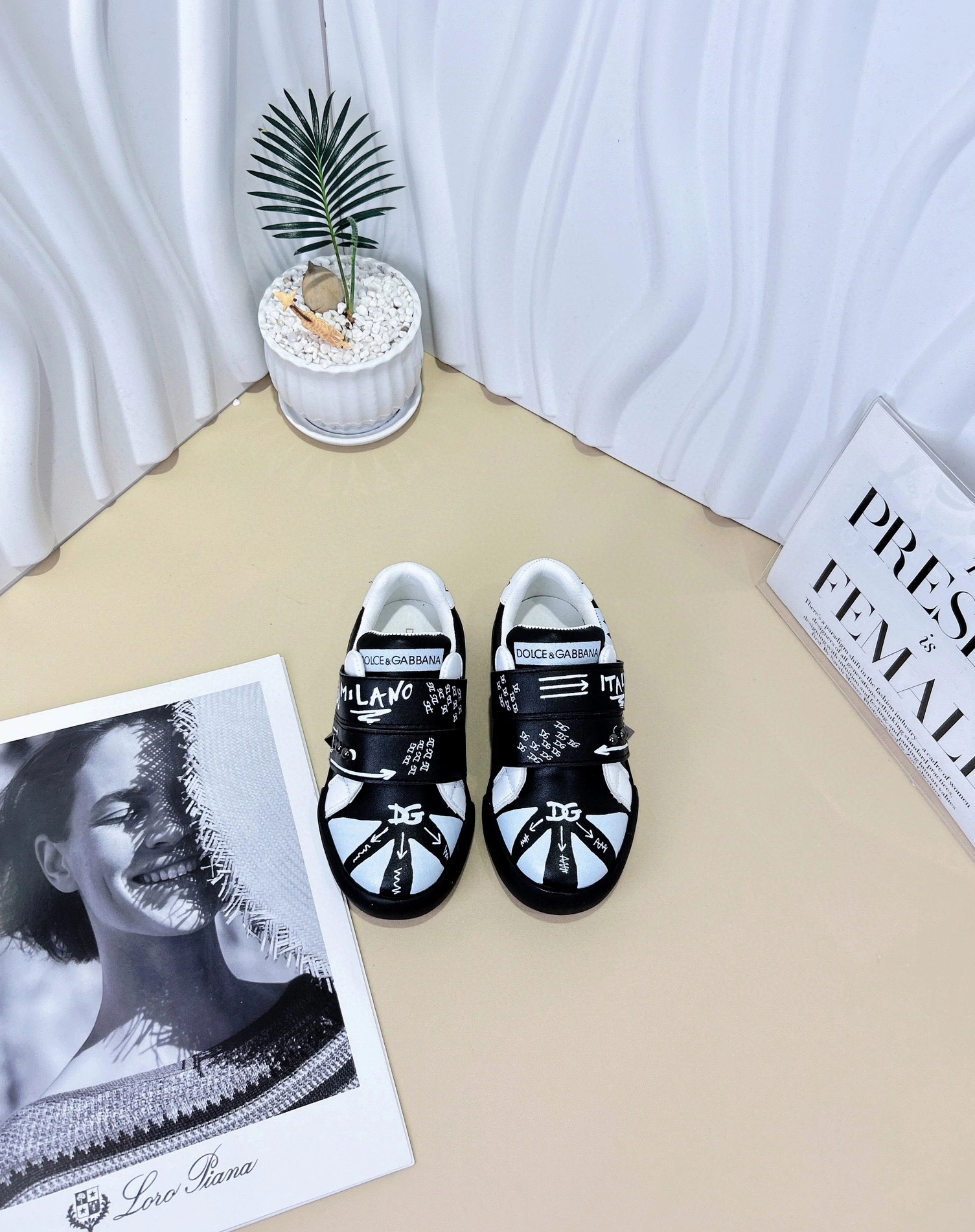 Dolce & Gabbana D&G Kids' Shoes For Kids EyeCatching 6807