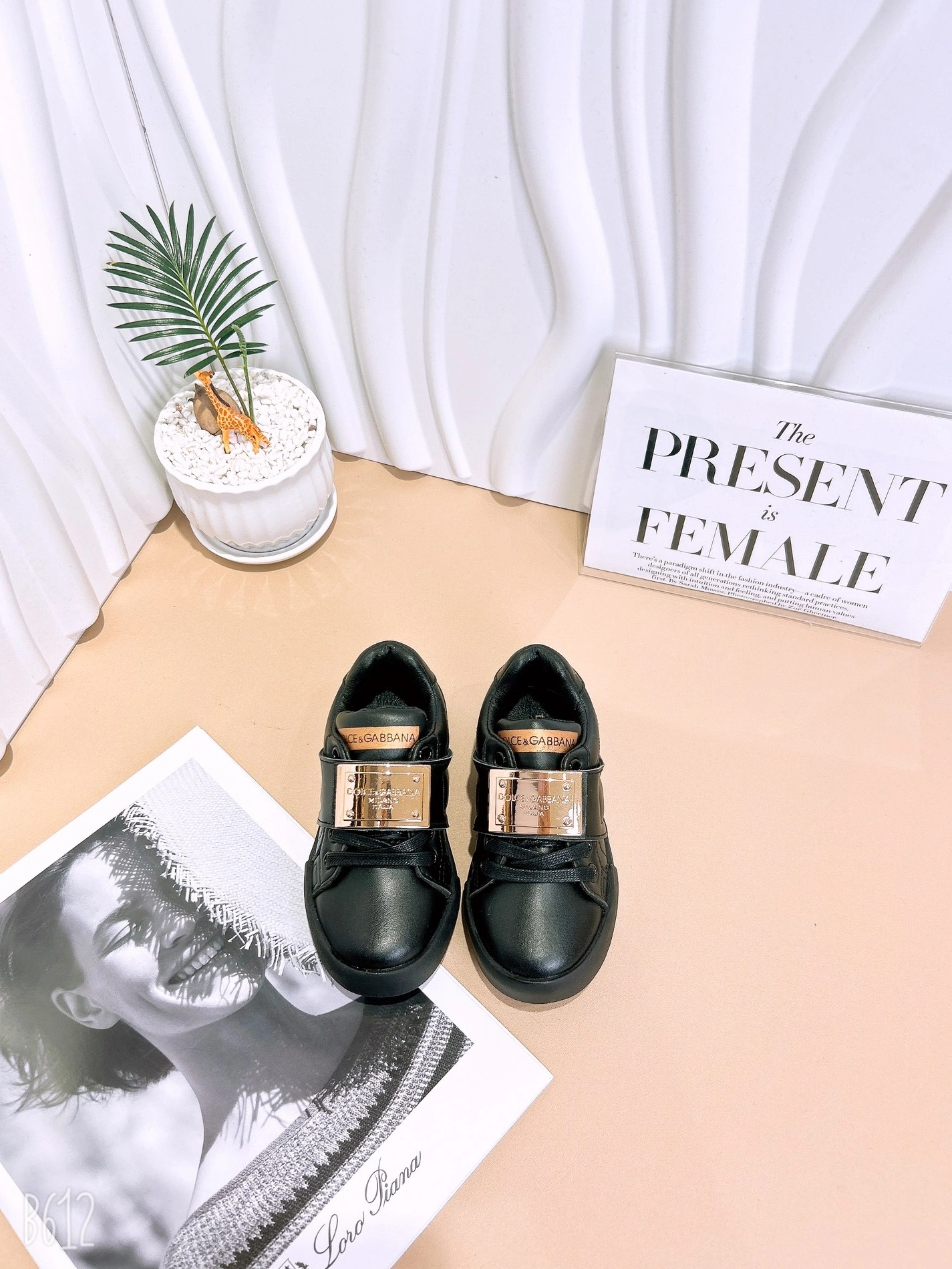 Dolce & Gabbana D&G Kids' Shoes For Kids Stylish 3805
