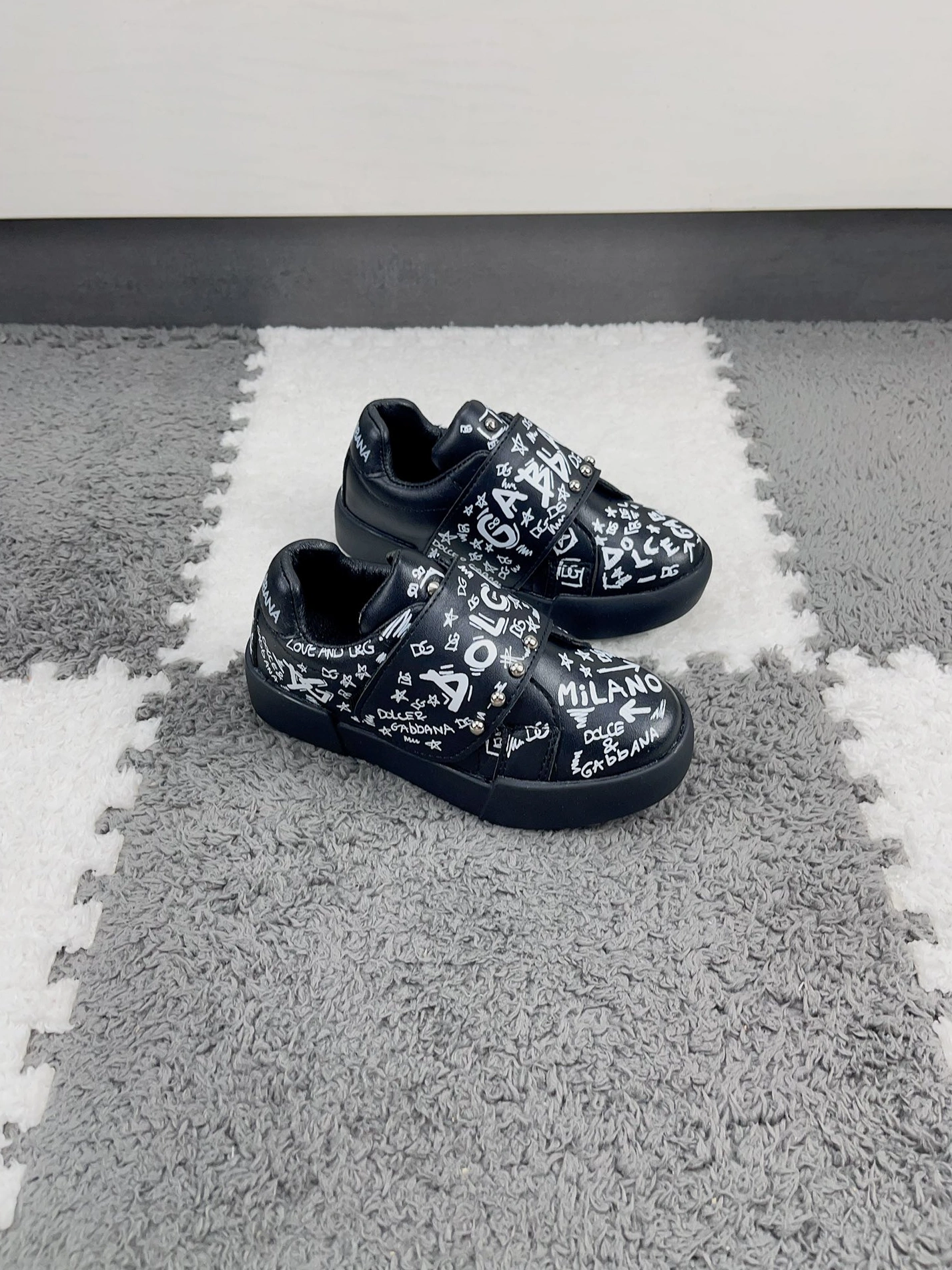 Dolce & Gabbana D&G Kids' Shoes For Kids Stylish 6881