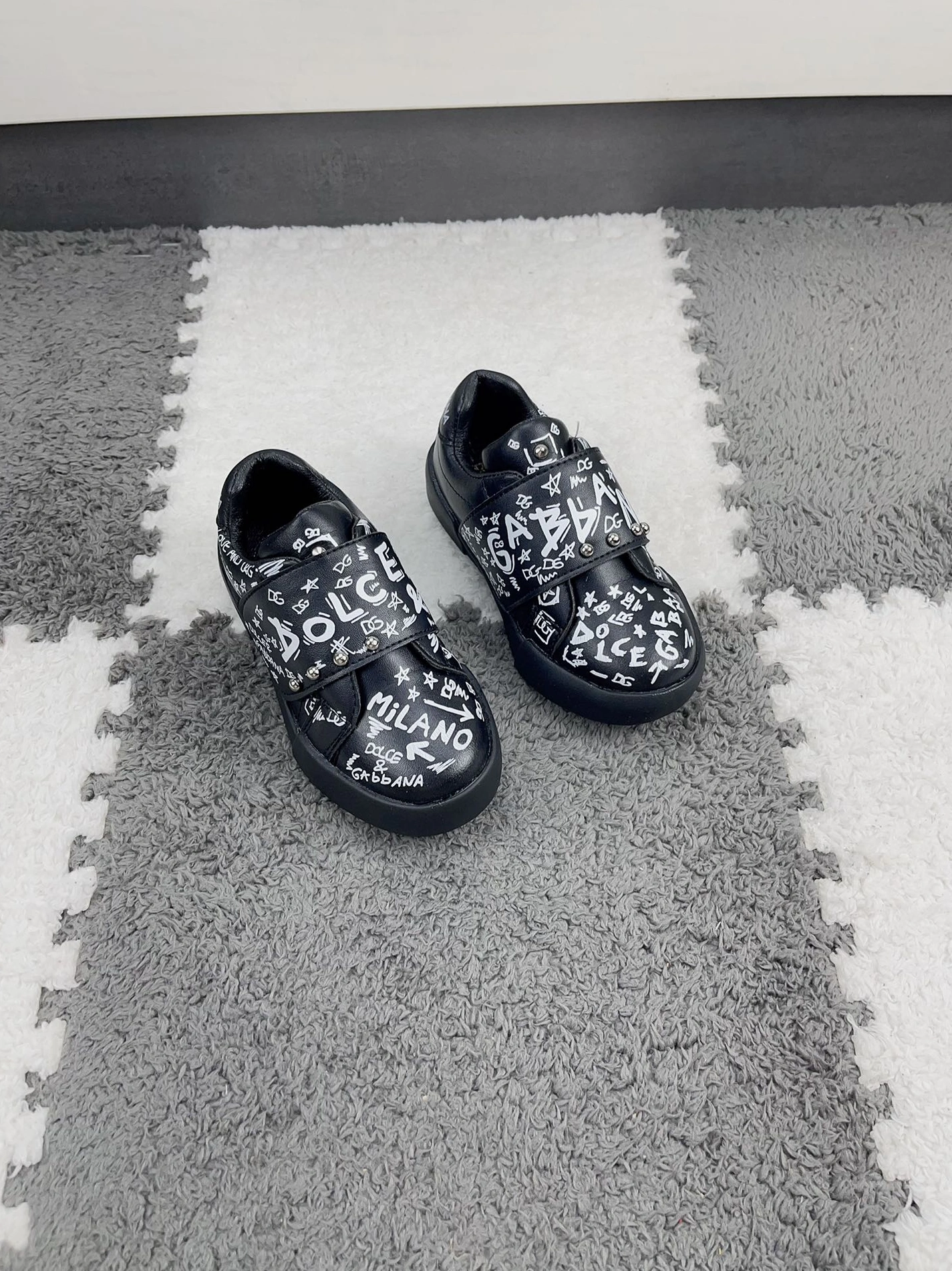 Dolce & Gabbana D&G Kids' Shoes For Kids Stylish 6881