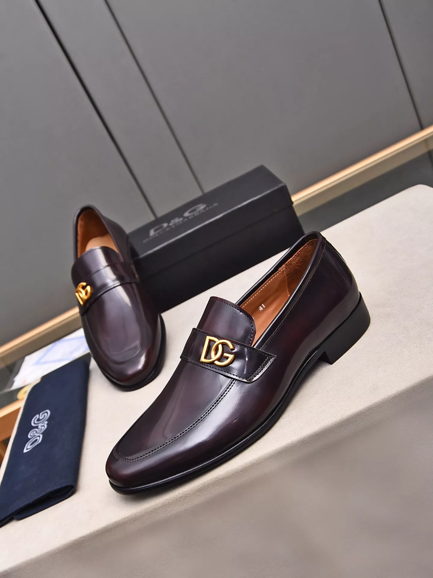 Dolce & Gabbana D&G Leather Shoes For Men Elegant 4103