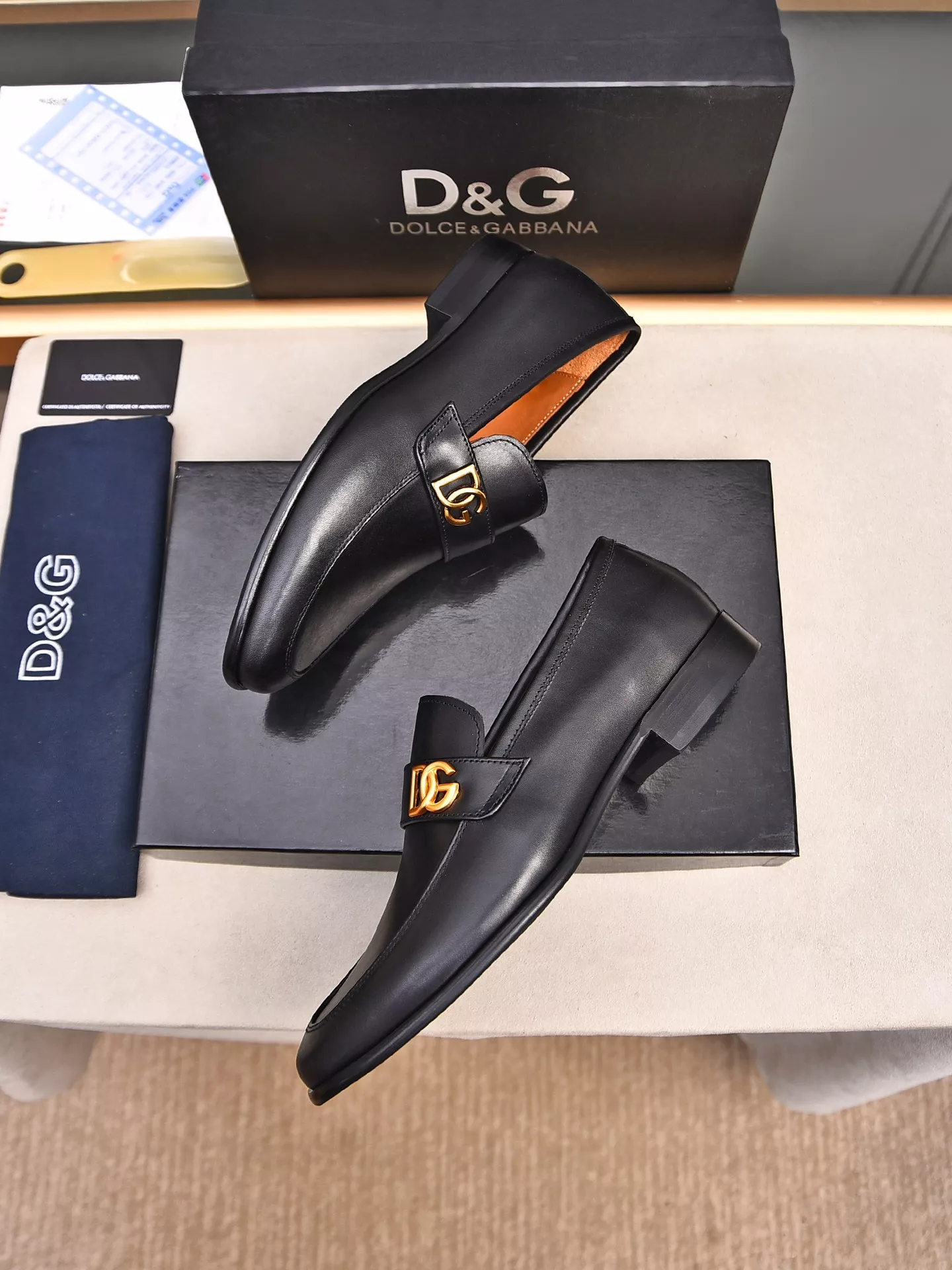 Dolce & Gabbana D&G Leather Shoes For Men TopPick 7025