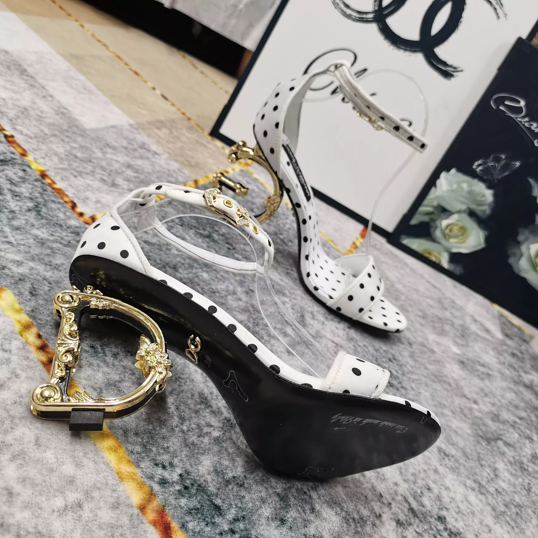 Dolce & Gabbana D&G Sandal For Women Bright 5213