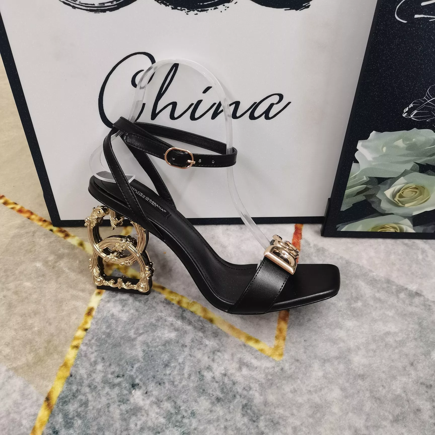 Dolce & Gabbana D&G Sandal For Women EasyMatch 2110