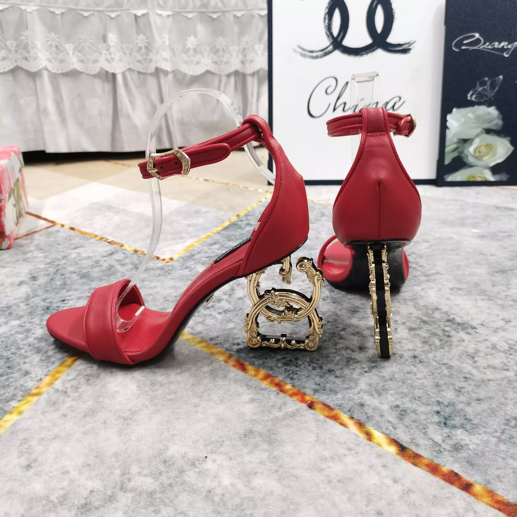 Dolce & Gabbana D&G Sandal For Women Modern 2580