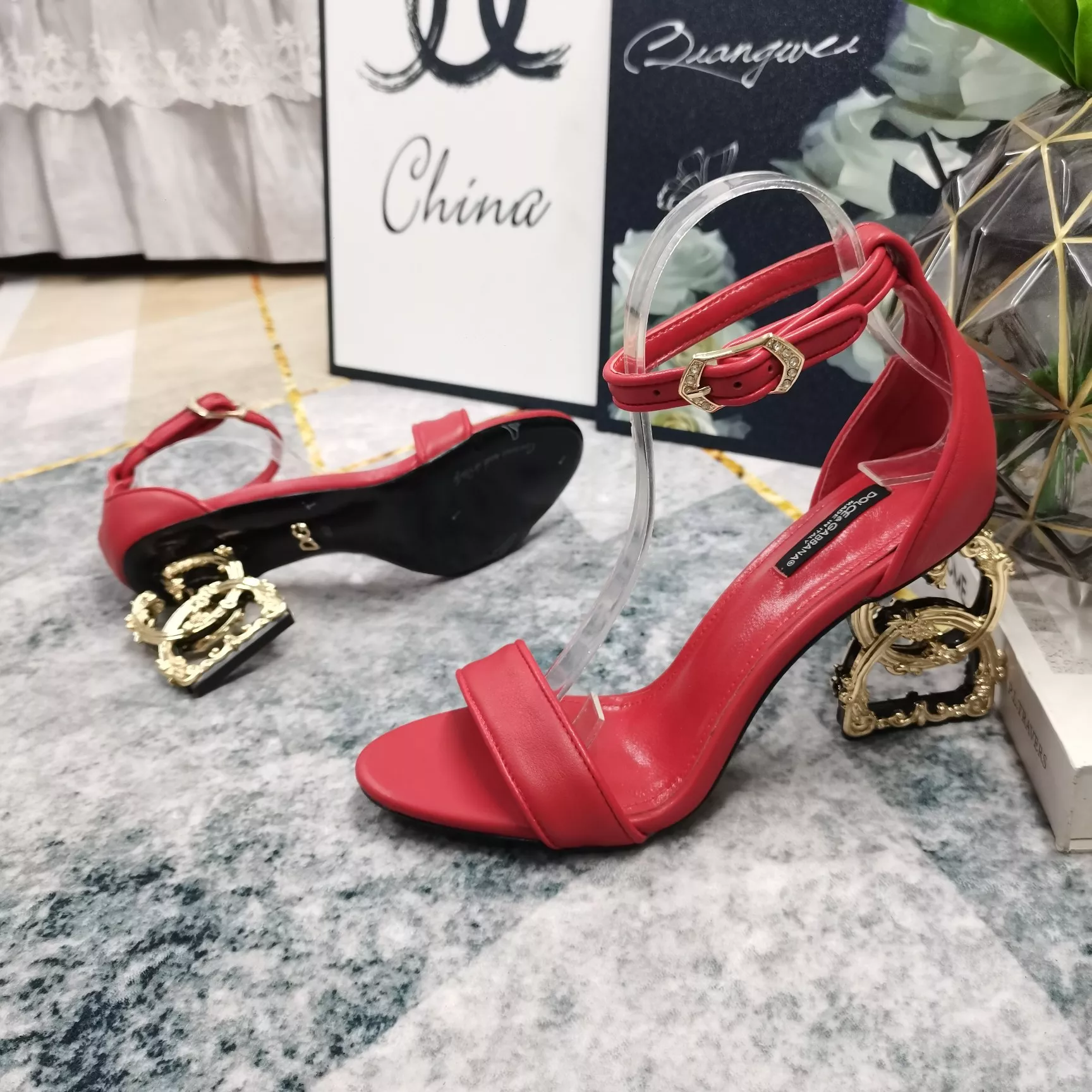 Dolce & Gabbana D&G Sandal For Women Modern 2580
