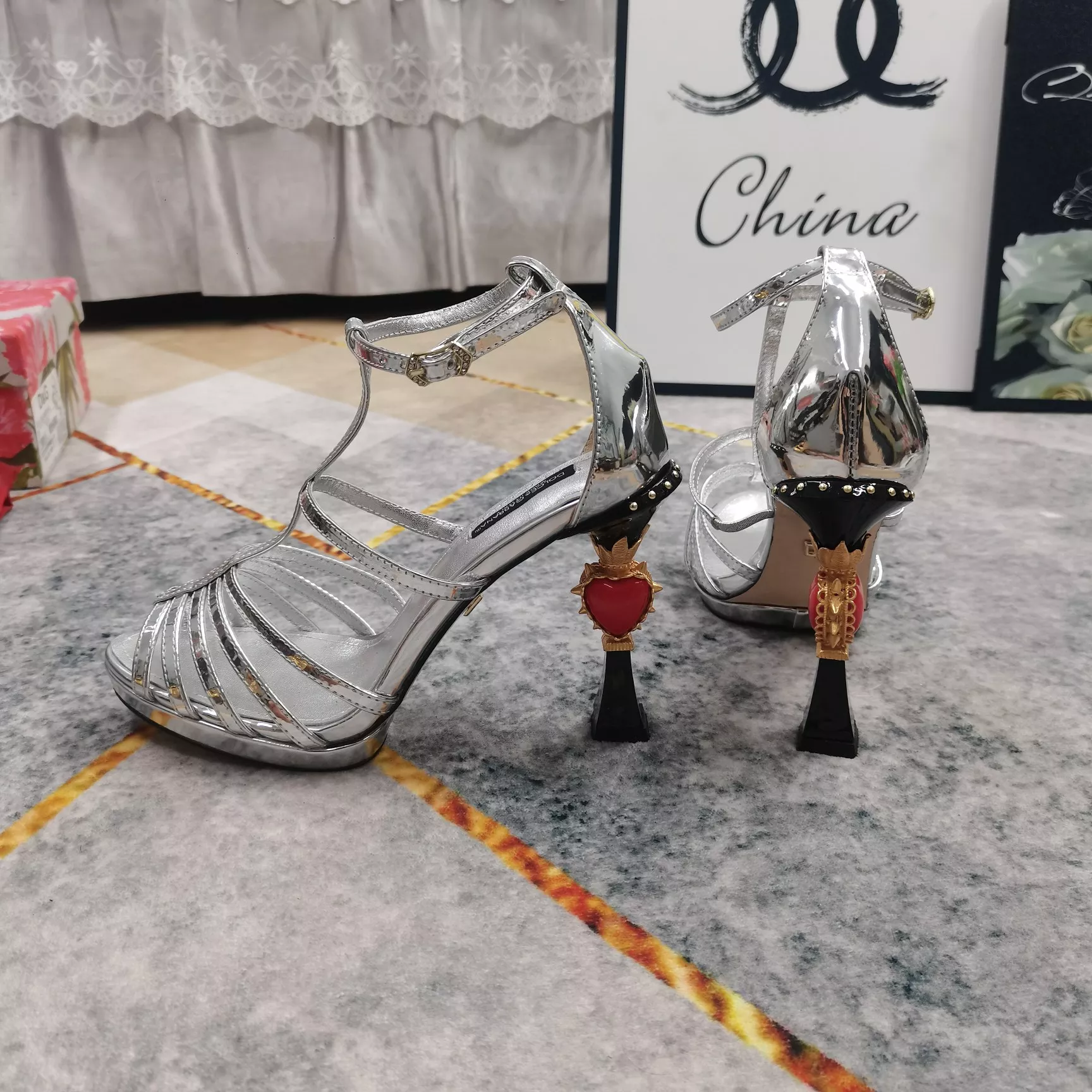 Dolce & Gabbana D&G Sandal For Women Sophisticated 585