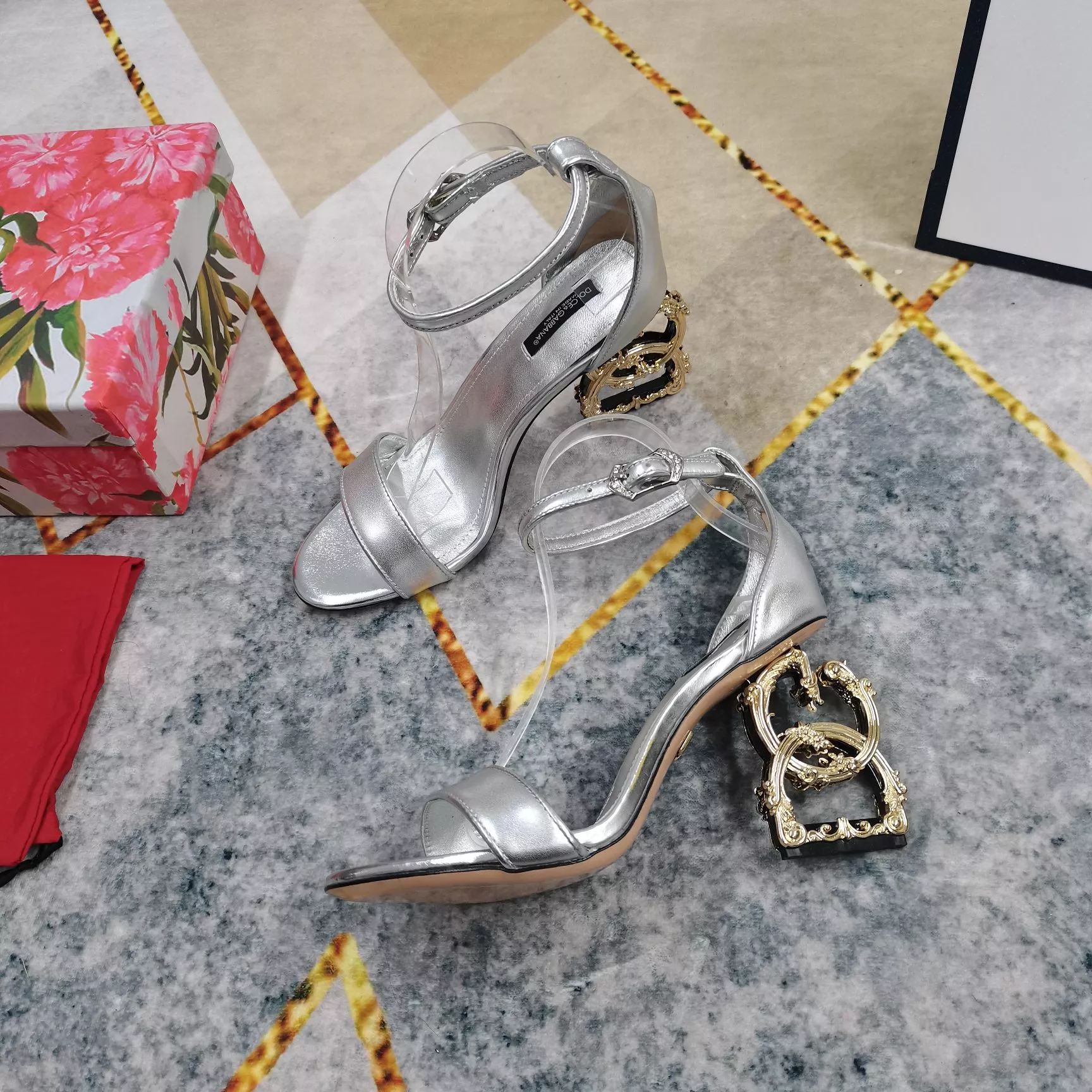 Dolce & Gabbana D&G Sandal For Women Timeless 5136