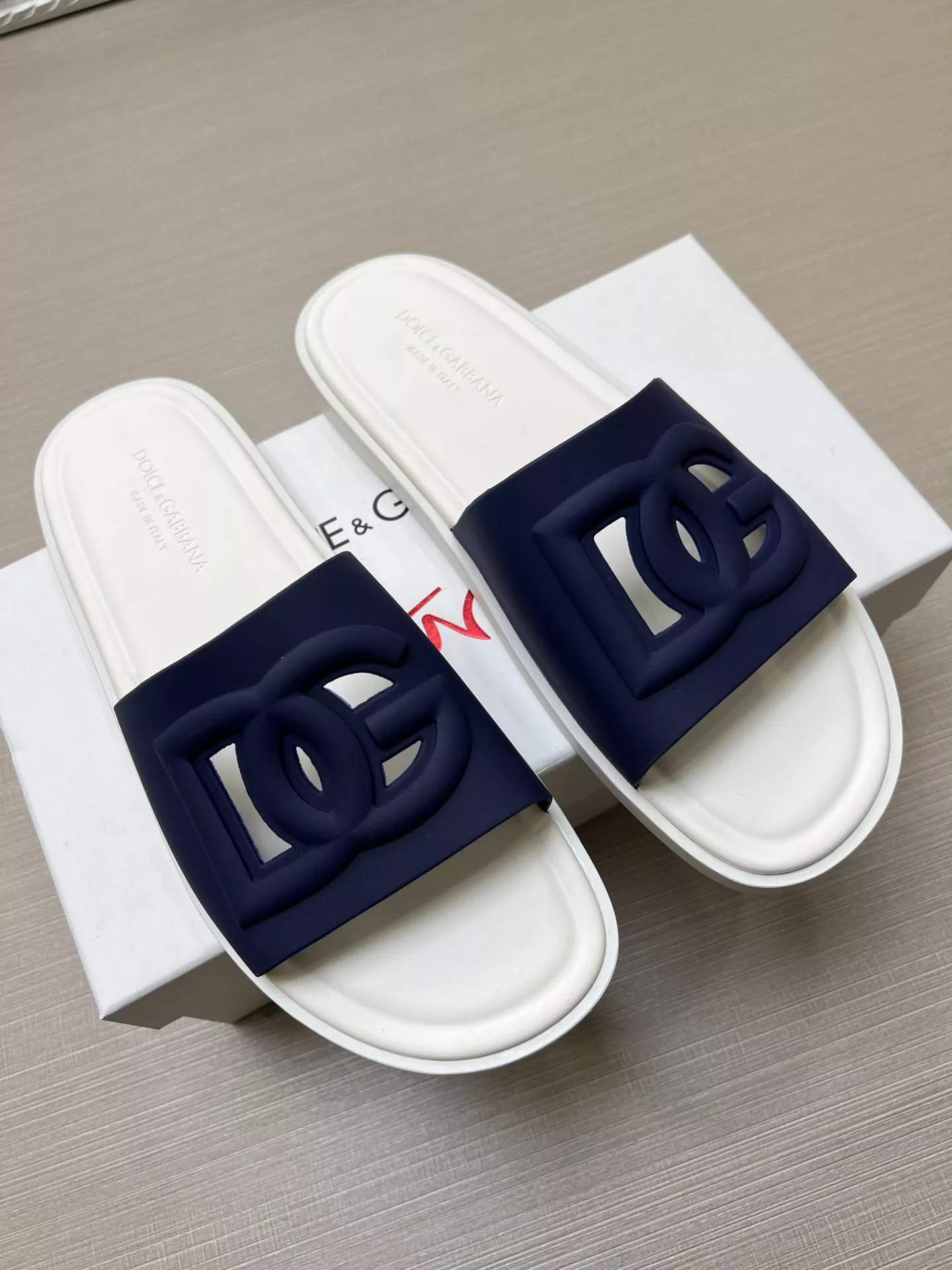 Dolce & Gabbana D&G Slippers For Men Fashionable 1549