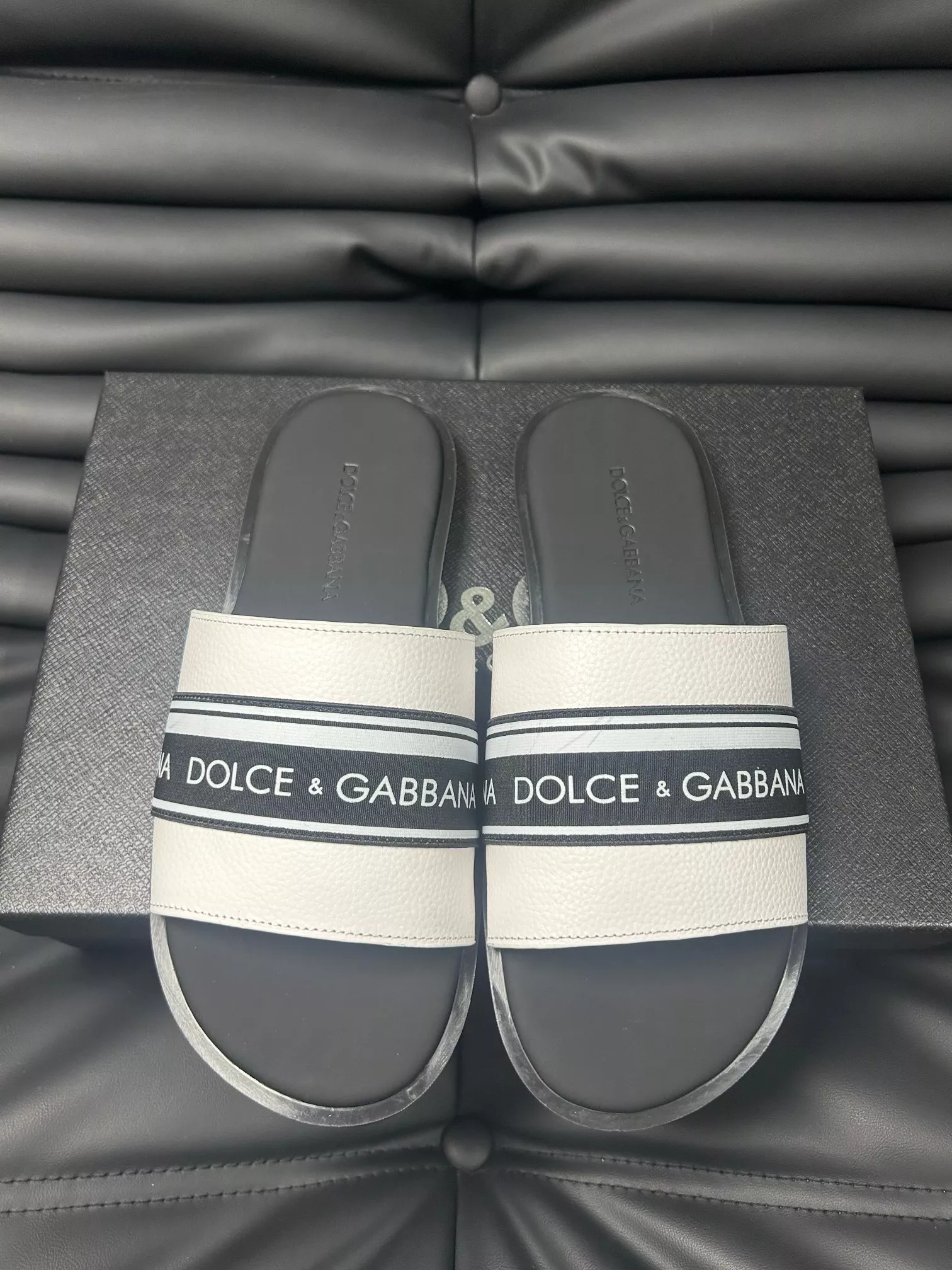 Dolce & Gabbana D&G Slippers For Men ModernLook 9283