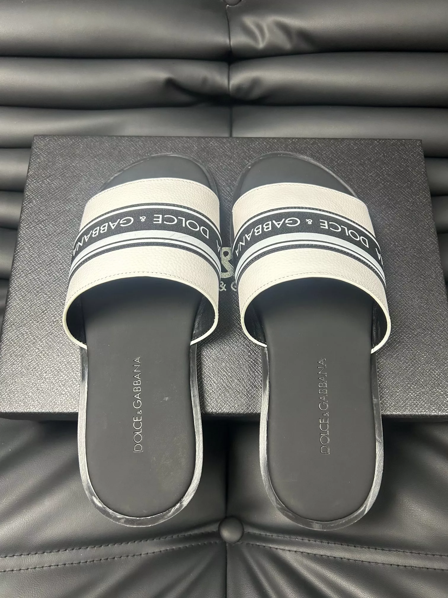 Dolce & Gabbana D&G Slippers For Men ModernLook 9283