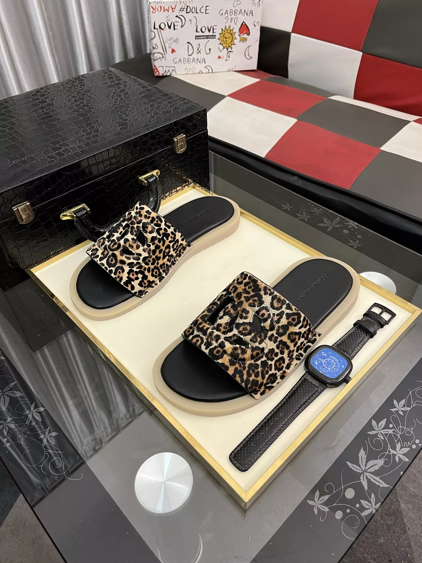 Dolce & Gabbana D&G Slippers For Men Stylish 486