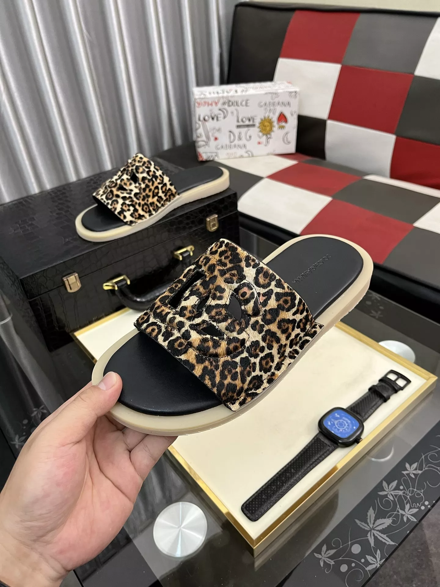 Dolce & Gabbana D&G Slippers For Men Stylish 486