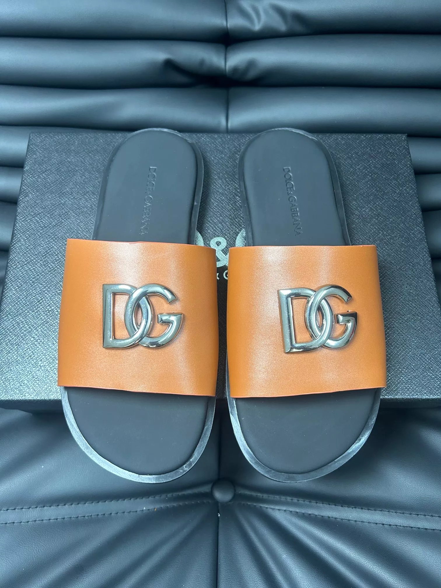 Dolce & Gabbana D&G Slippers For Men Timeless 5929