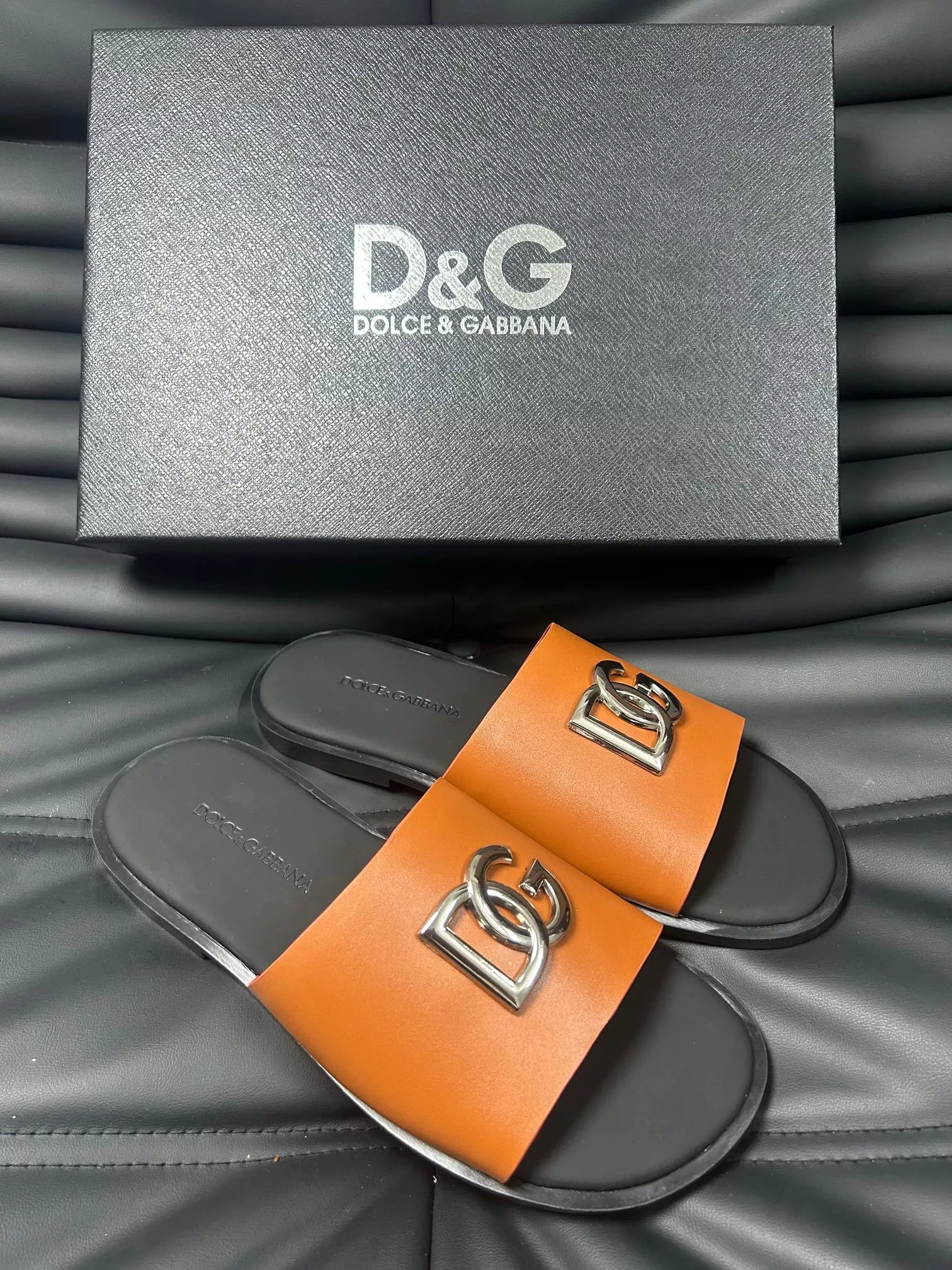 Dolce & Gabbana D&G Slippers For Men Timeless 5929