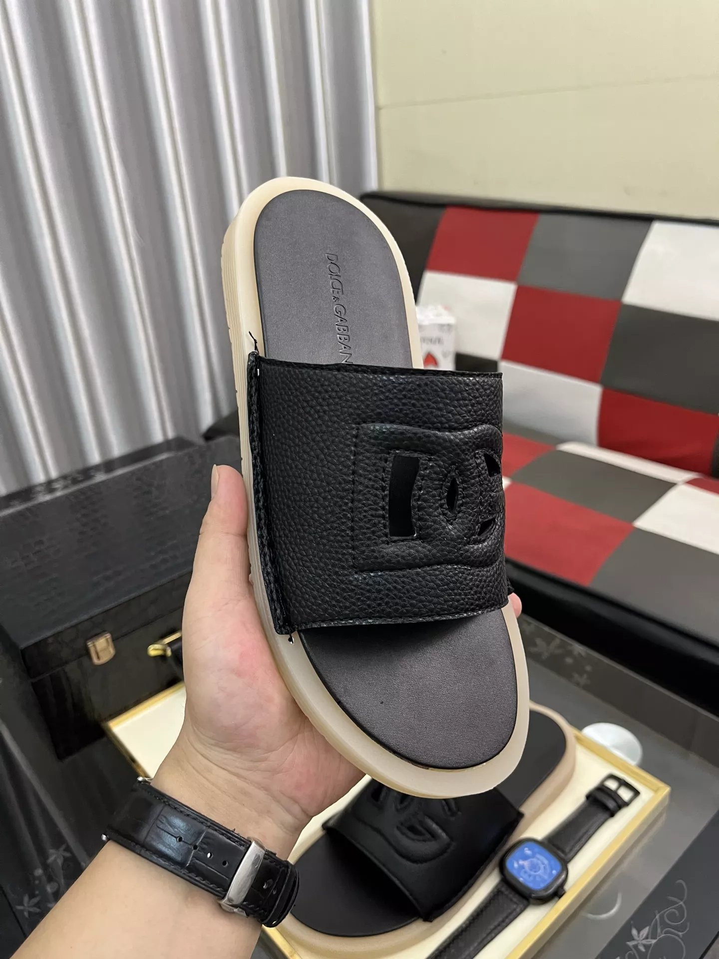 Dolce & Gabbana D&G Slippers For Men UrbanStyle 8504