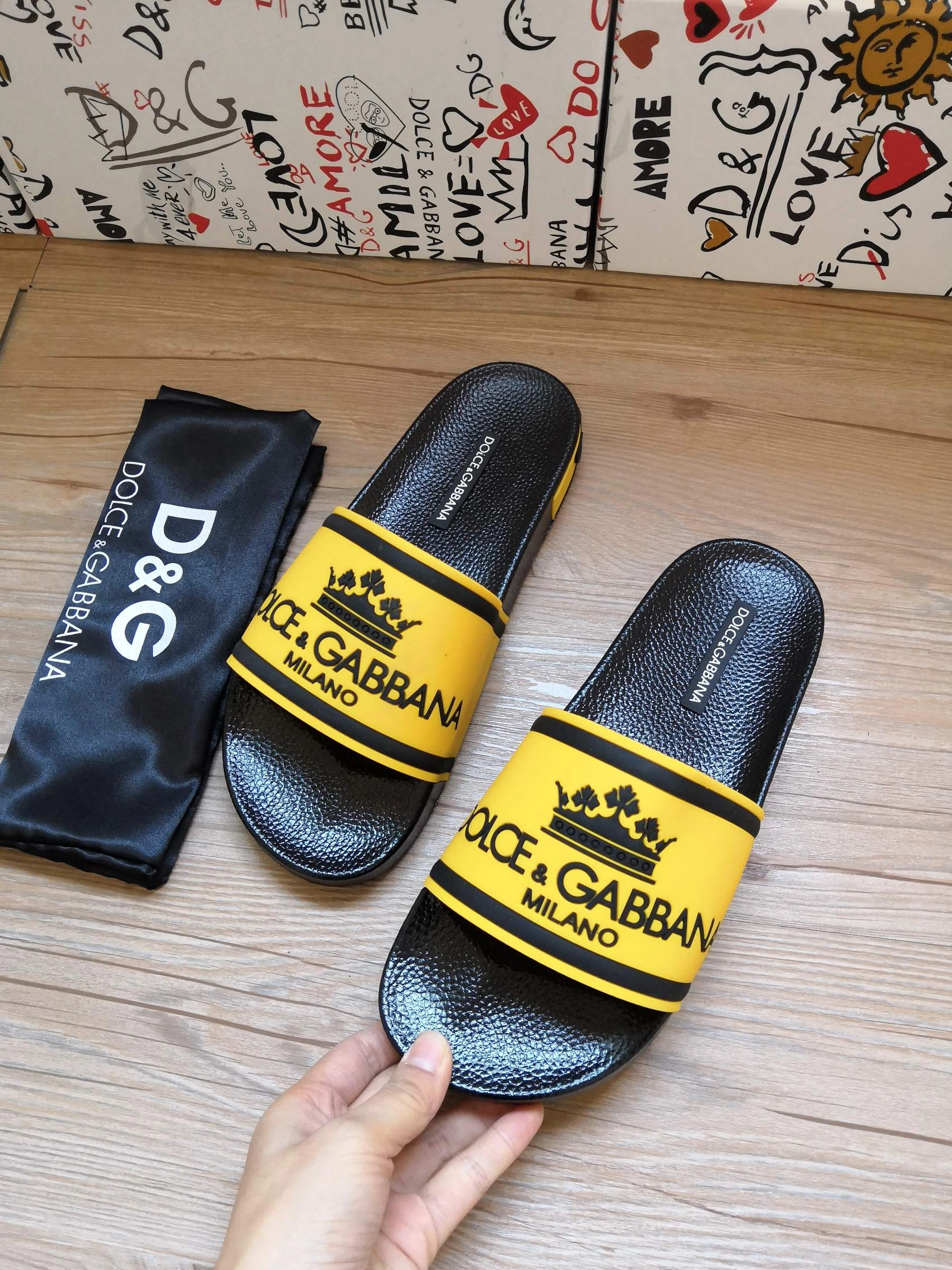 Dolce & Gabbana D&G Slippers For Women Affordable 9289