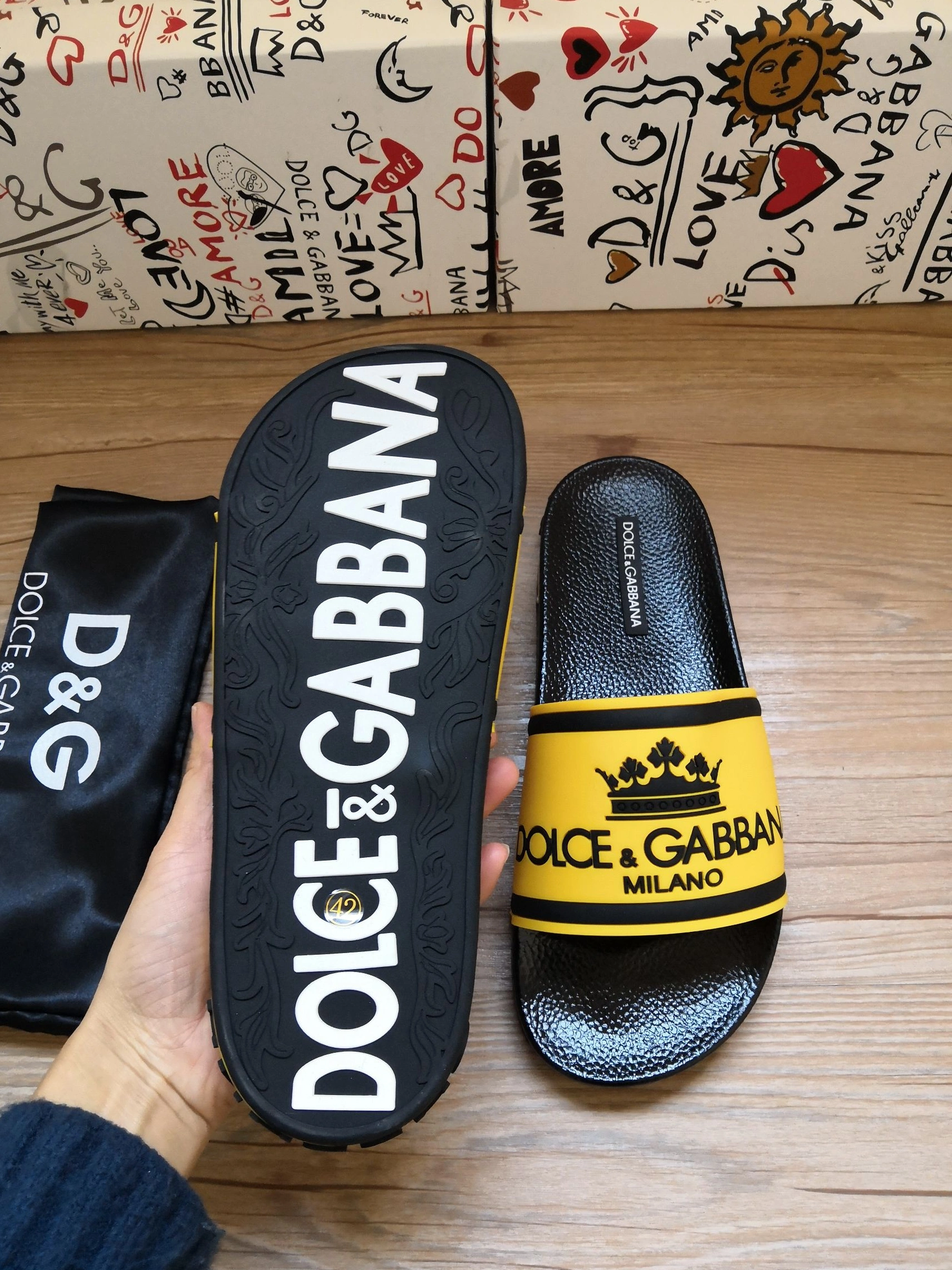Dolce & Gabbana D&G Slippers For Women Affordable 9289