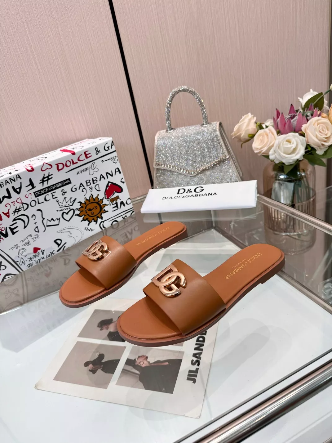 Dolce & Gabbana D&G Slippers For Women Compact 5315
