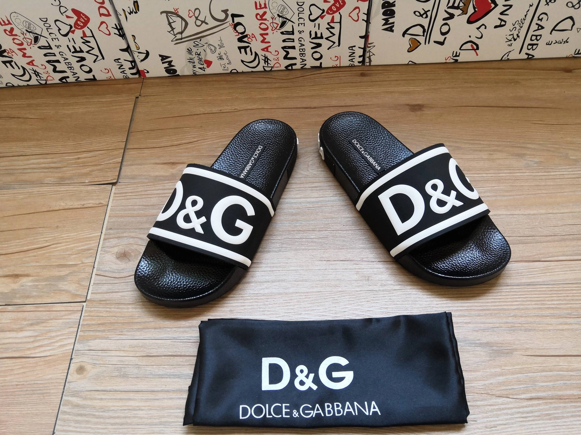 Dolce & Gabbana D&G Slippers For Women DailyWear 5313