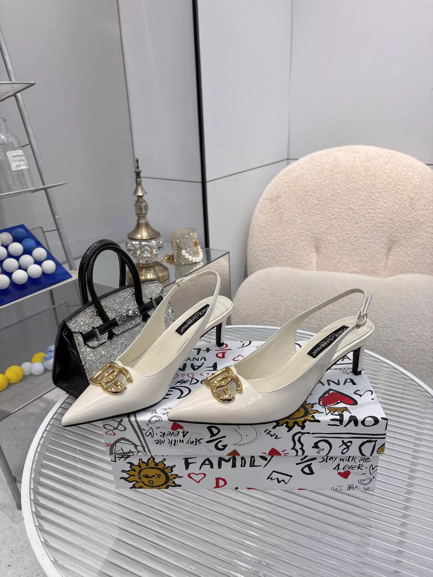 Dolce & Gabbana D&G Slippers For Women Reliable 9246