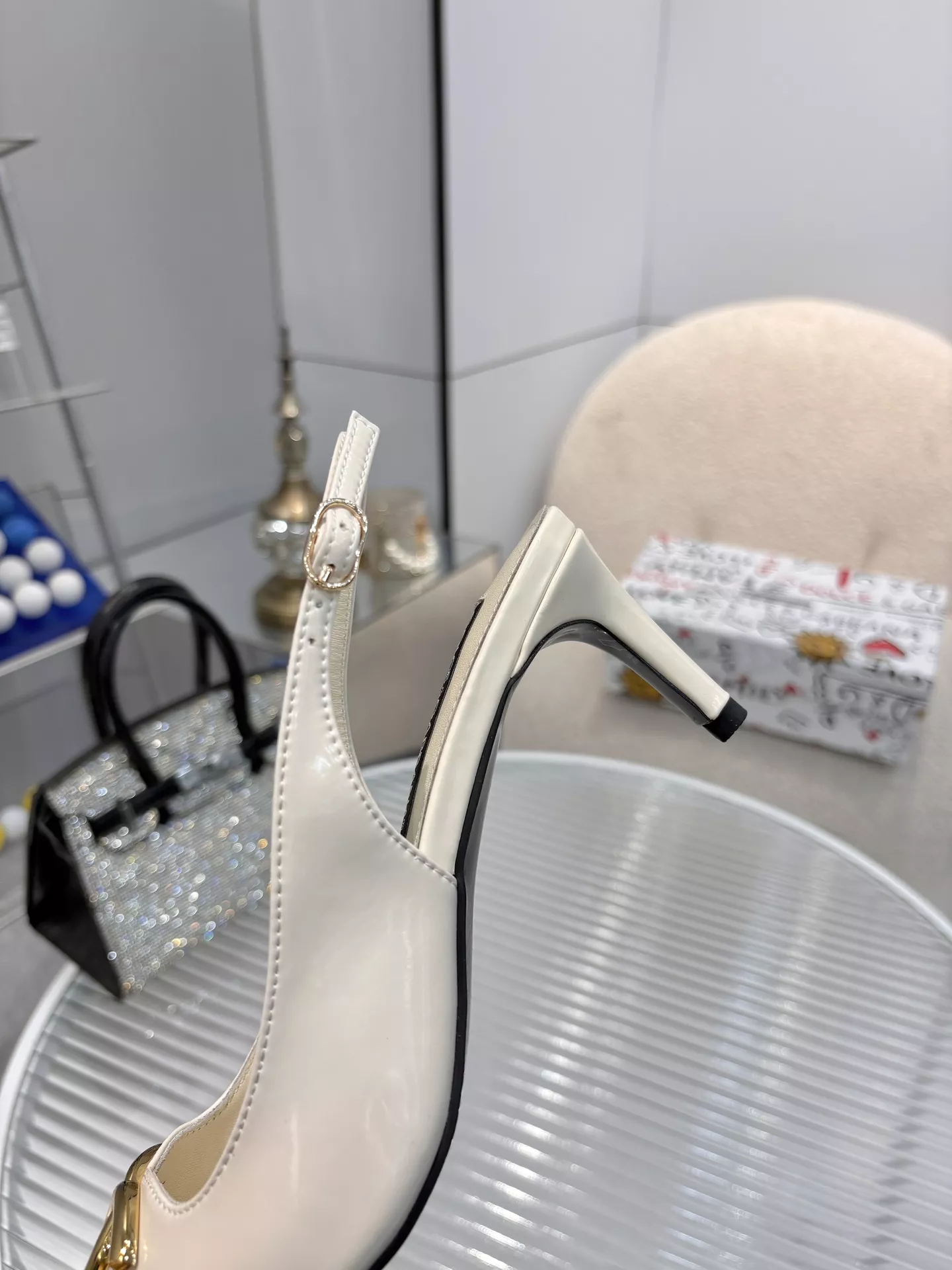 Dolce & Gabbana D&G Slippers For Women Reliable 9246