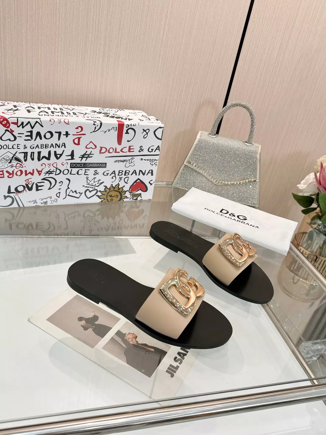 Dolce & Gabbana D&G Slippers For Women Soft 4721