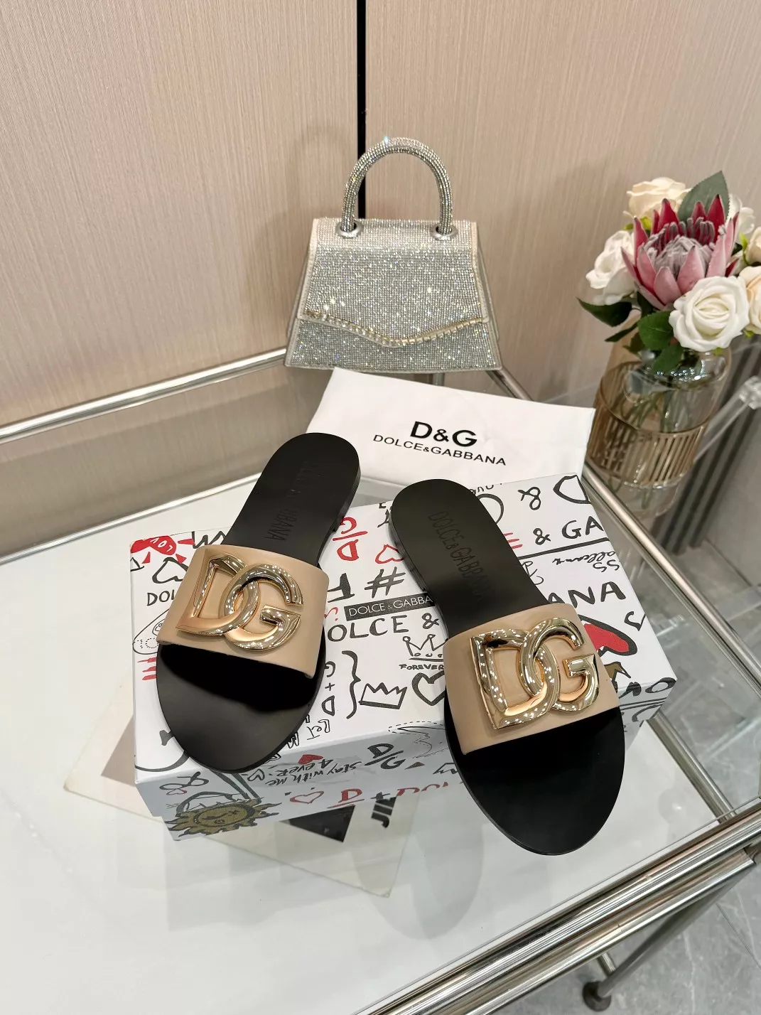 Dolce & Gabbana D&G Slippers For Women Soft 4721