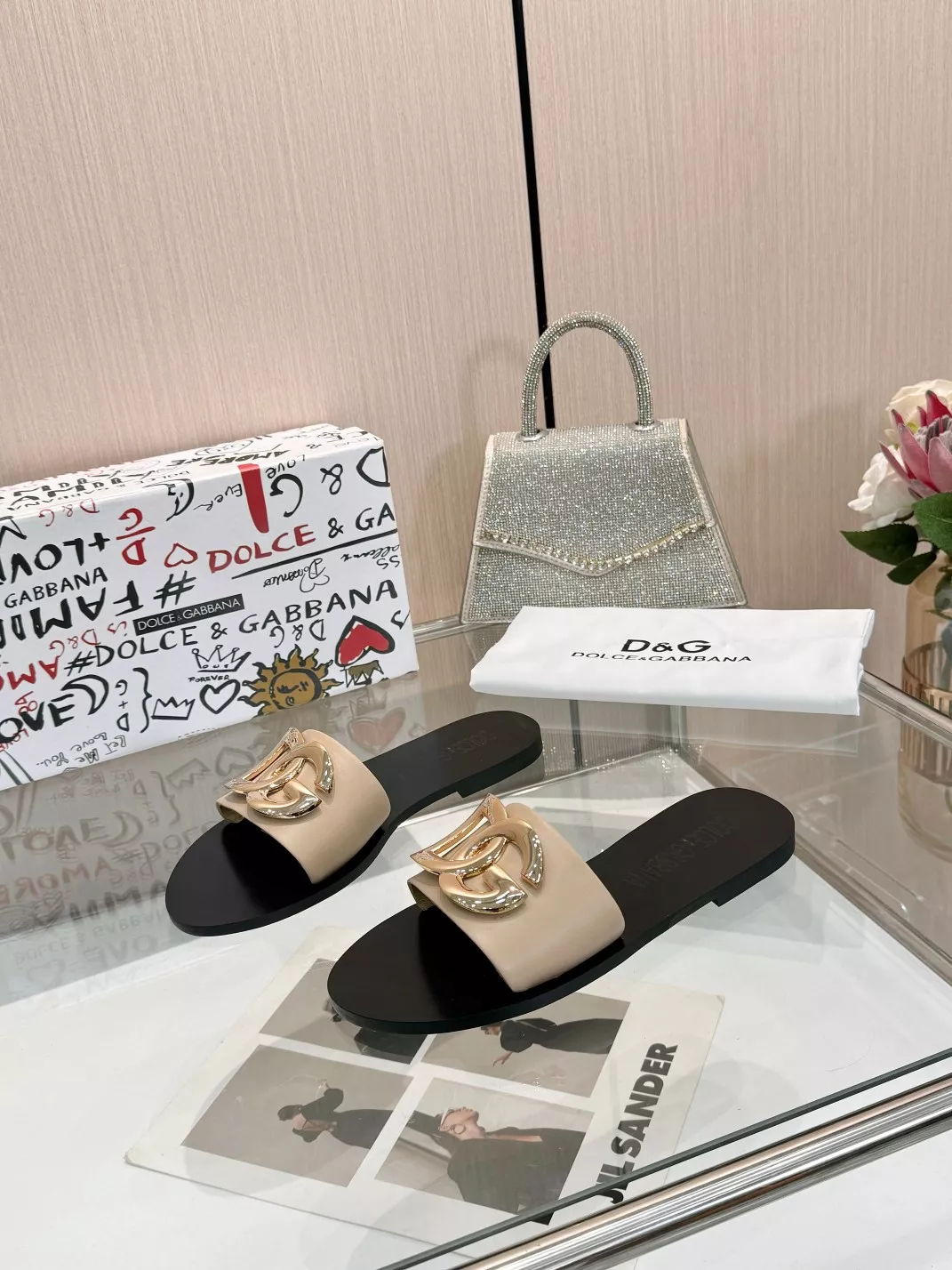 Dolce & Gabbana D&G Slippers For Women Soft 4721