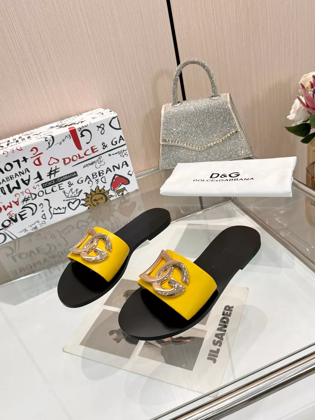 Dolce & Gabbana D&G Slippers For Women StreetReady 1222