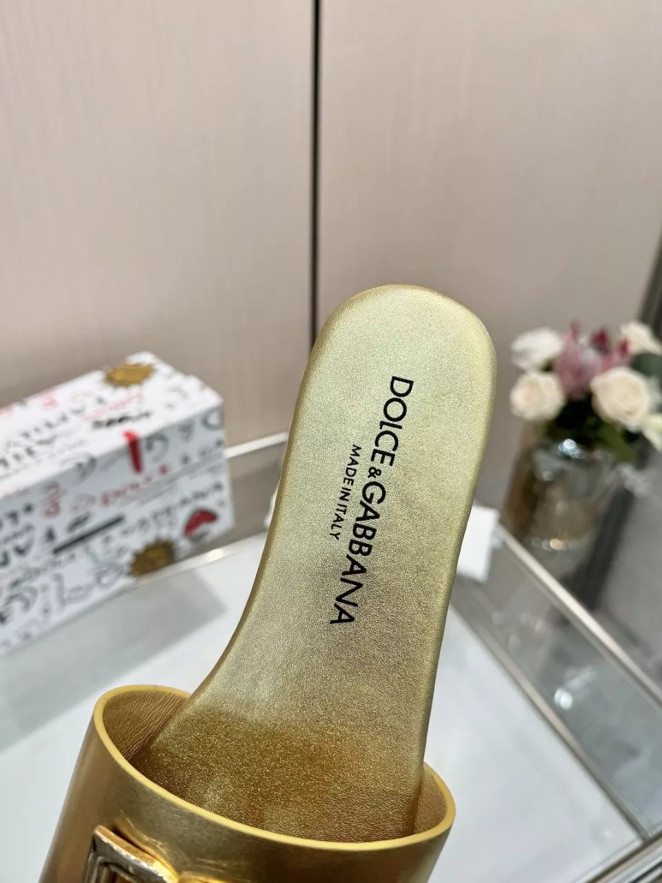 Dolce & Gabbana D&G Slippers For Women StreetReady 3707