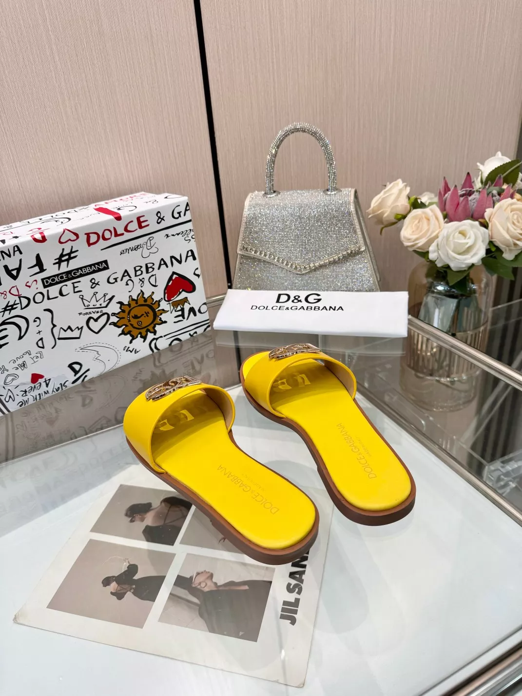 Dolce & Gabbana D&G Slippers For Women StreetReady 8855