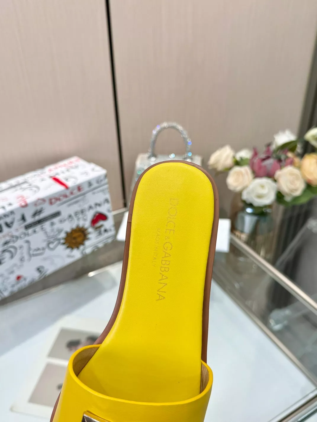 Dolce & Gabbana D&G Slippers For Women StreetReady 8855