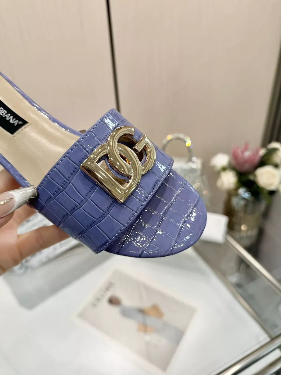 Dolce & Gabbana D&G Slippers For Women Trendy 218