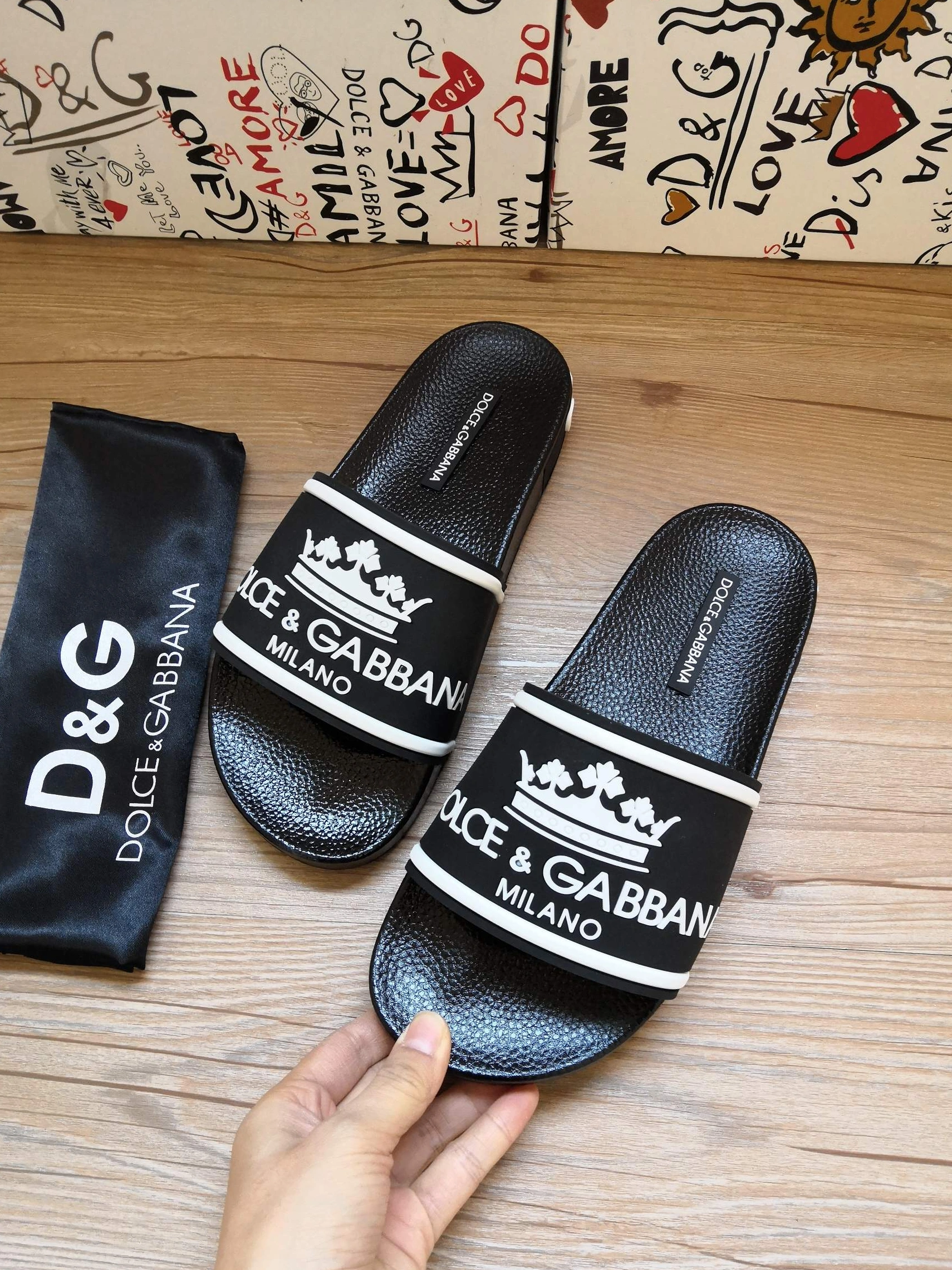 Dolce & Gabbana D&G Slippers For Women Trendy 5602
