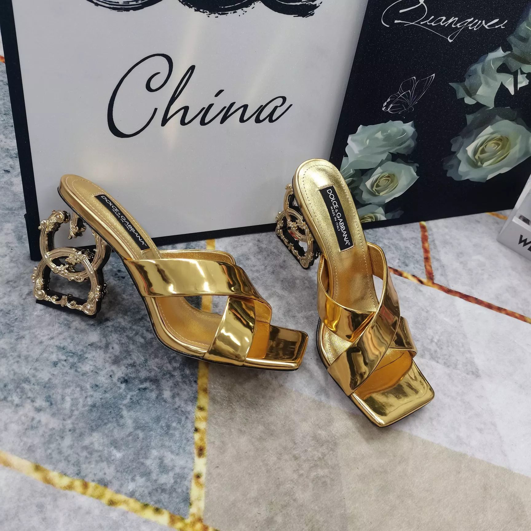 Dolce & Gabbana D&G Slippers For Women Versatile 6665